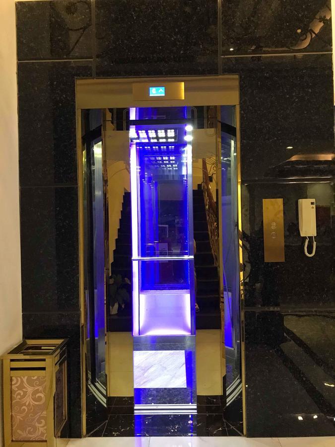 Sky Palace Boutique Hotel Батамбанг Екстериор снимка