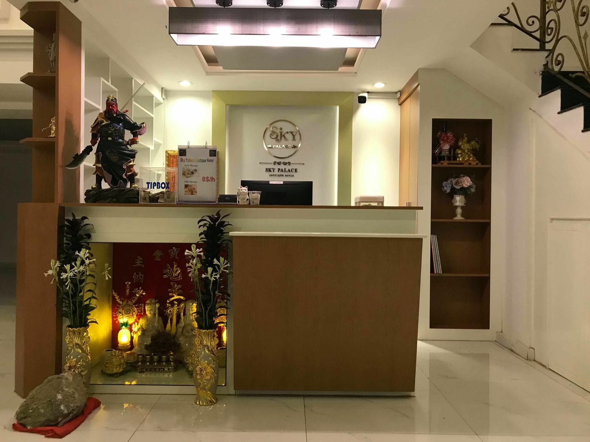 Sky Palace Boutique Hotel Батамбанг Екстериор снимка